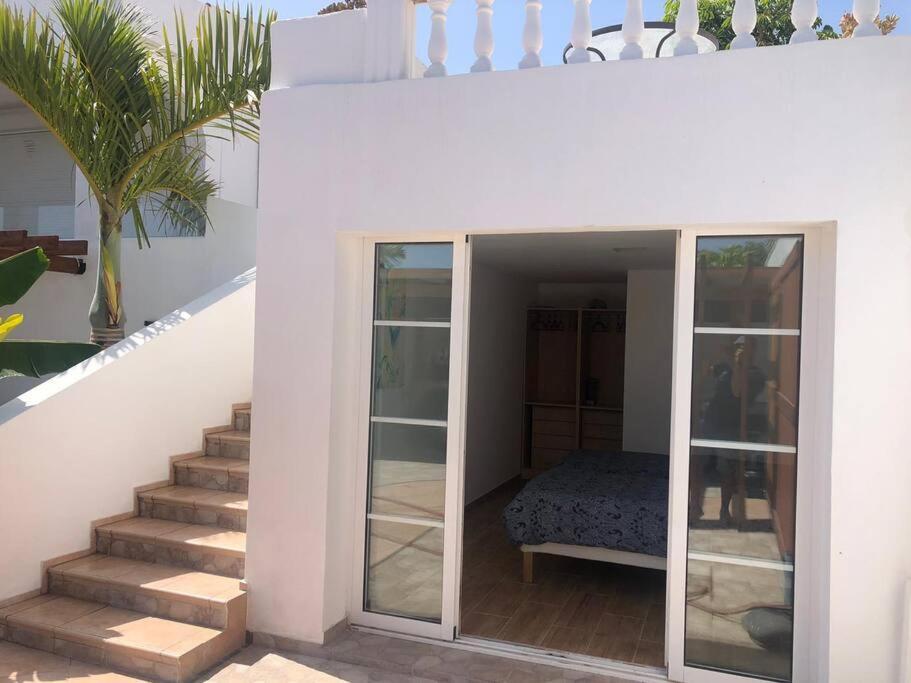 Gezellige Villa Met Prachtig Zicht En Zwembad Arona  Dış mekan fotoğraf