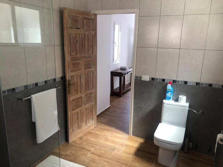 Gezellige Villa Met Prachtig Zicht En Zwembad Arona  Dış mekan fotoğraf