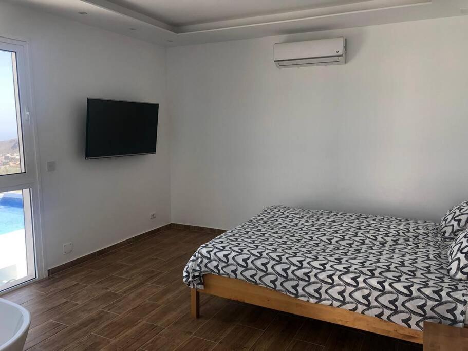 Gezellige Villa Met Prachtig Zicht En Zwembad Arona  Dış mekan fotoğraf